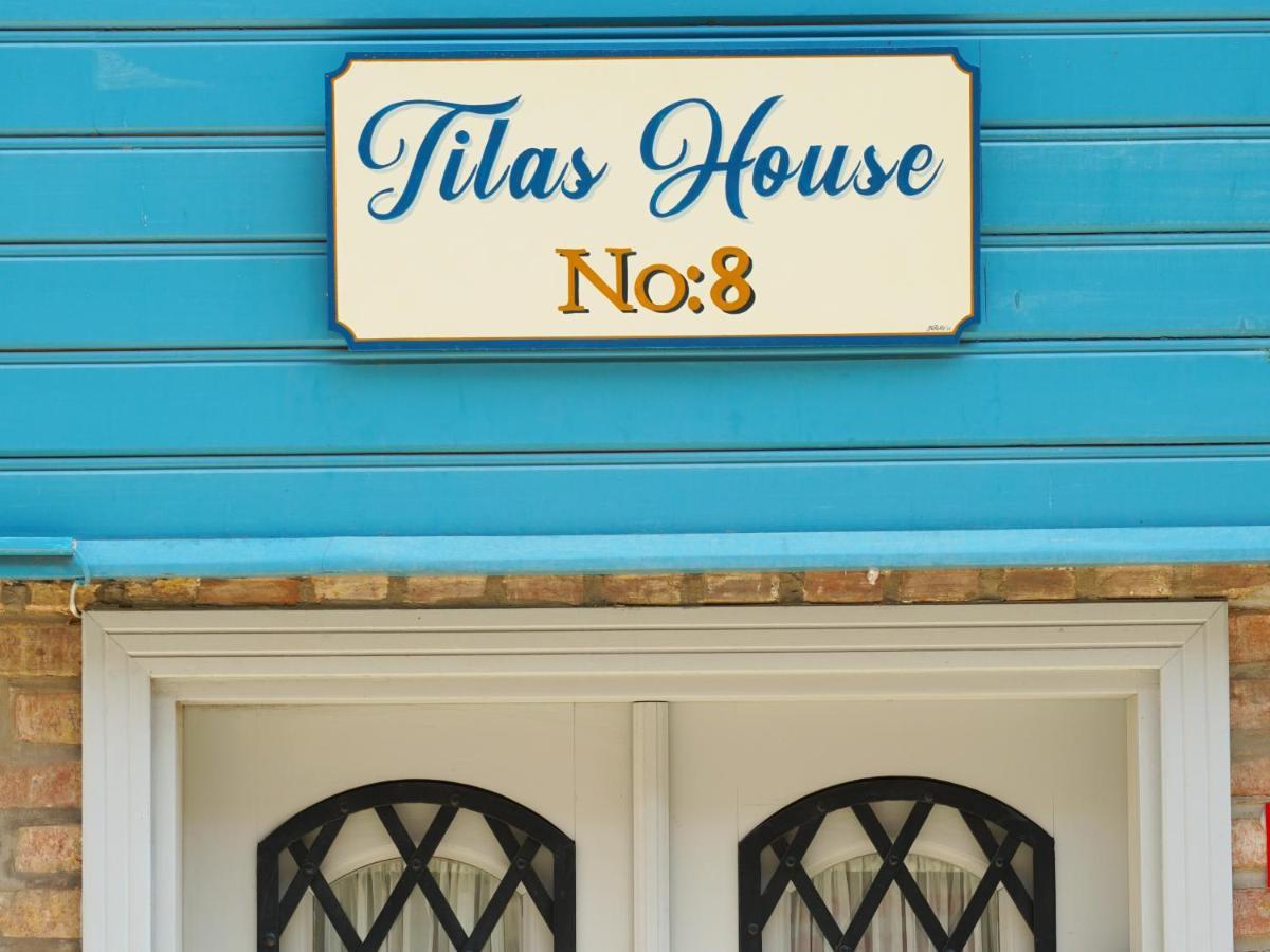 Tilas - Rooms In 19Th Century Wooden Townhouse,Kadikoy 伊斯坦布尔 外观 照片