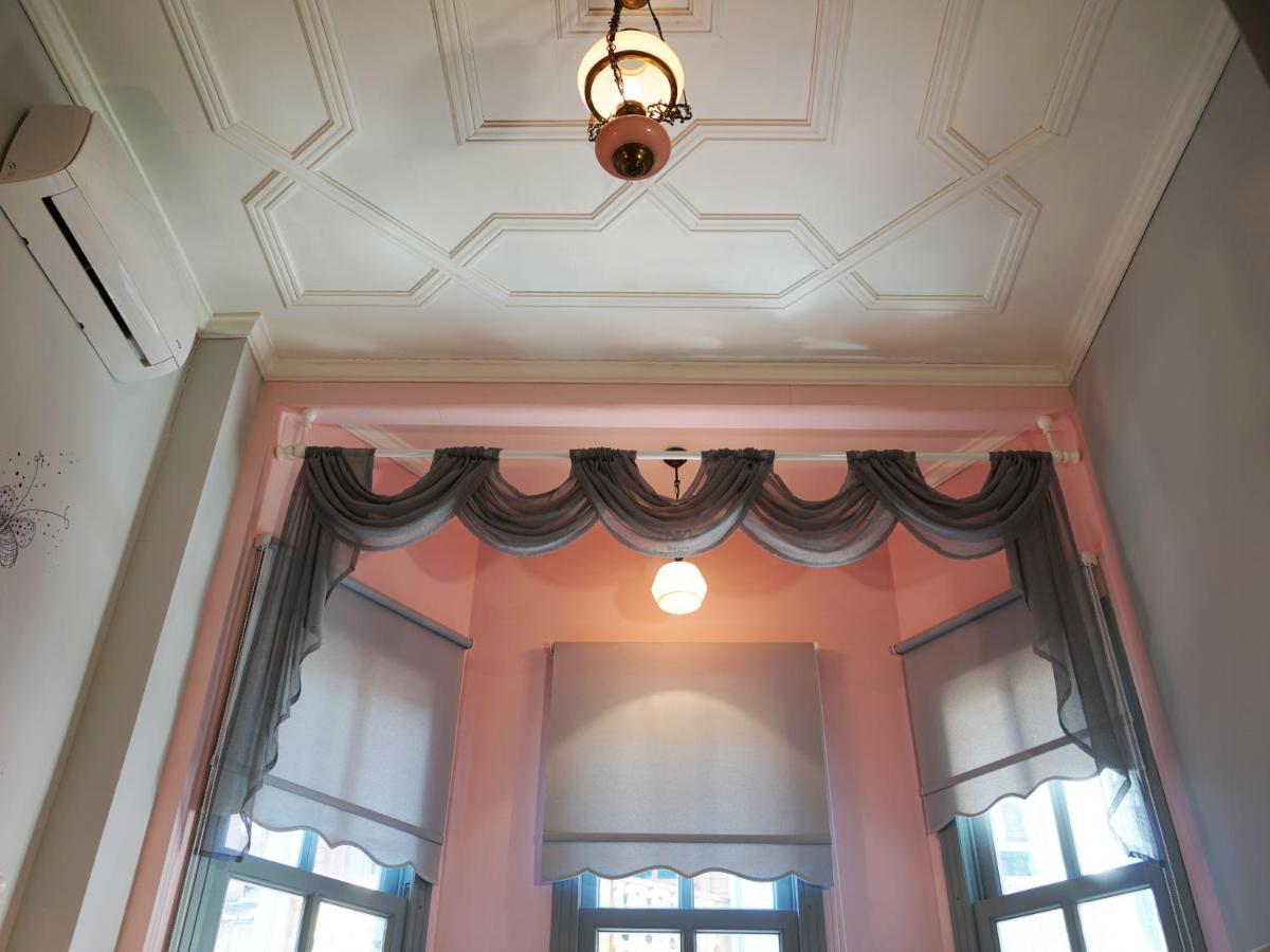Tilas - Rooms In 19Th Century Wooden Townhouse,Kadikoy 伊斯坦布尔 外观 照片