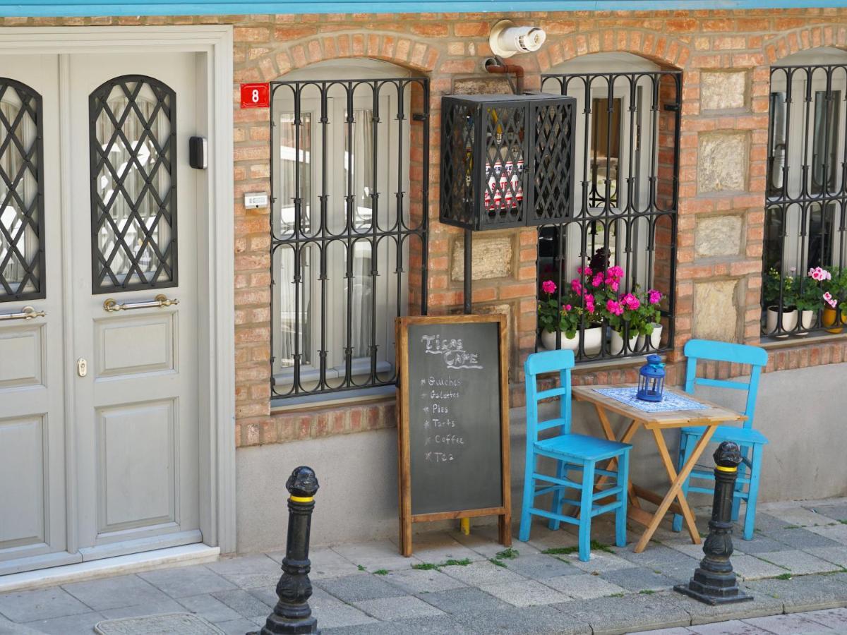 Tilas - Rooms In 19Th Century Wooden Townhouse,Kadikoy 伊斯坦布尔 外观 照片