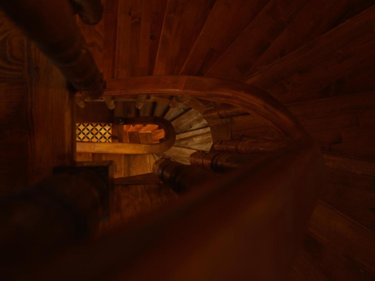 Tilas - Rooms In 19Th Century Wooden Townhouse,Kadikoy 伊斯坦布尔 外观 照片